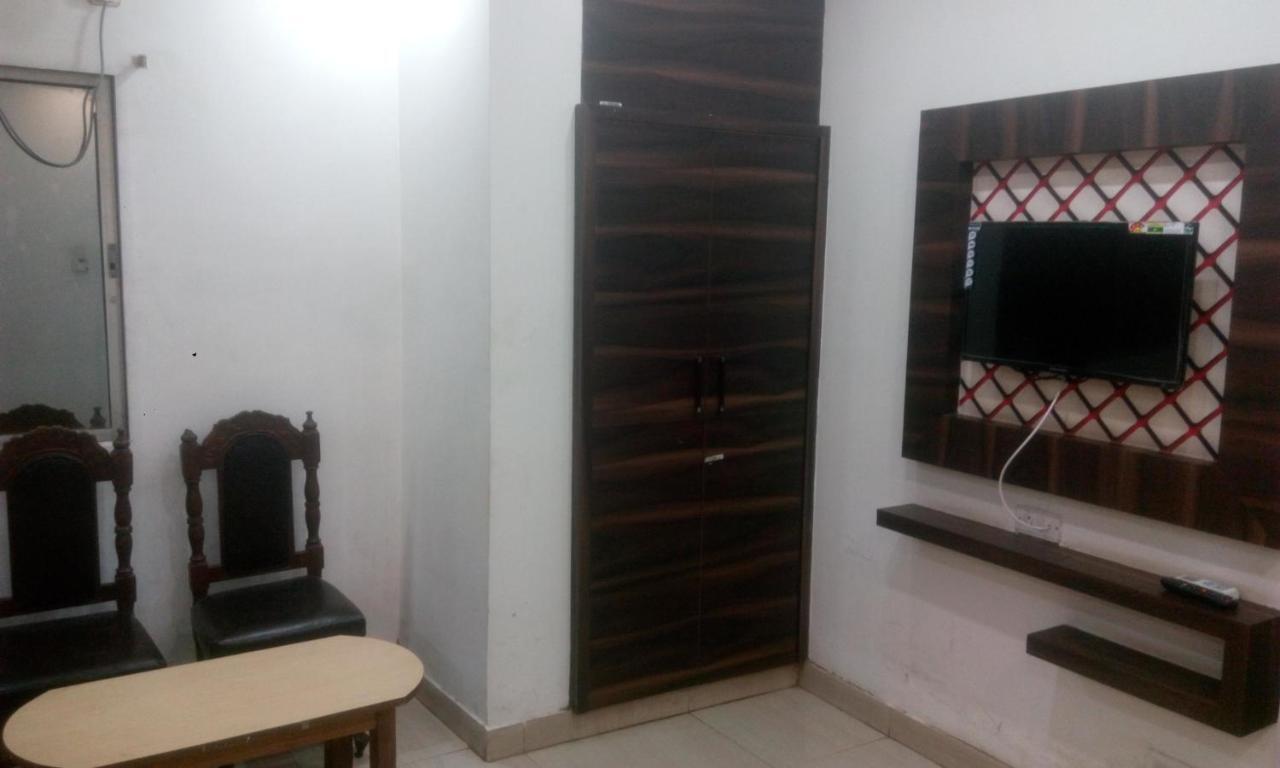 ראנצ'י Hotel Priya Palace מראה חיצוני תמונה