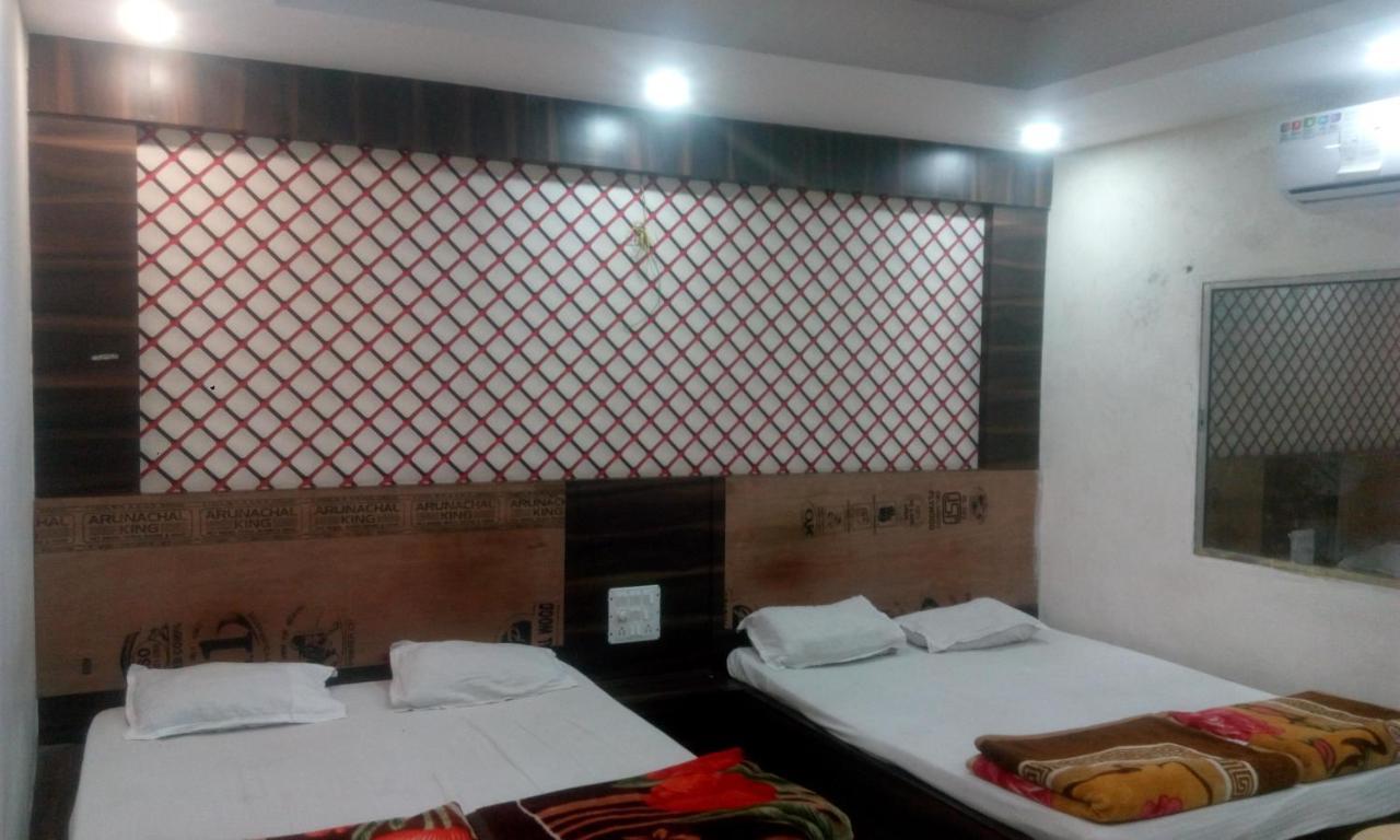ראנצ'י Hotel Priya Palace מראה חיצוני תמונה