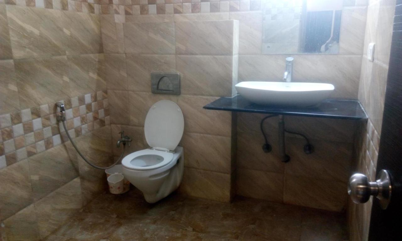 ראנצ'י Hotel Priya Palace מראה חיצוני תמונה